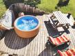 Chalet Gets CLG01 - outdoor jacuzzi