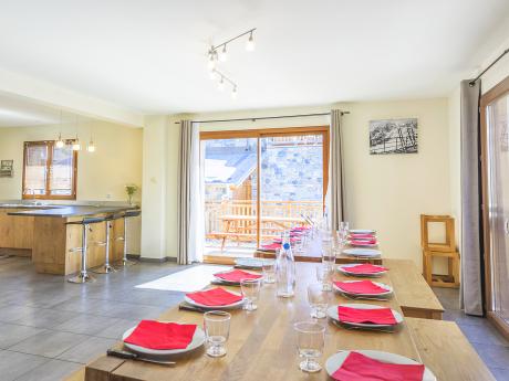 Chalet Grand Lucien - Essbereich