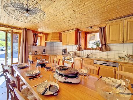 Chalet Siana - Küche und Essbereich