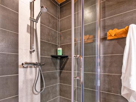 Chalet Bettaix CSS01 - Badezimmer