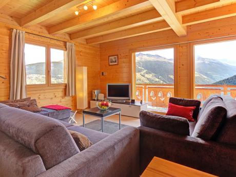 Chalet Etoile des 4 Vallées - Wohnraum