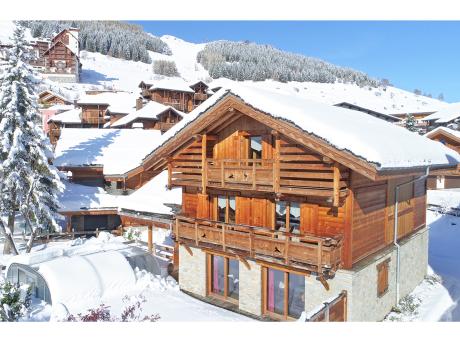 Chalet-Loupe-Lodge-Aussen2-B