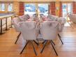 Chalet Les Mouflons - dining area