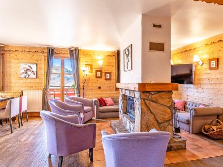 Chalet de l'Altiport P15* - Wohnraum - @Art Prism