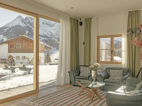Carezza Dolomiti Chalet - Wohnraum
